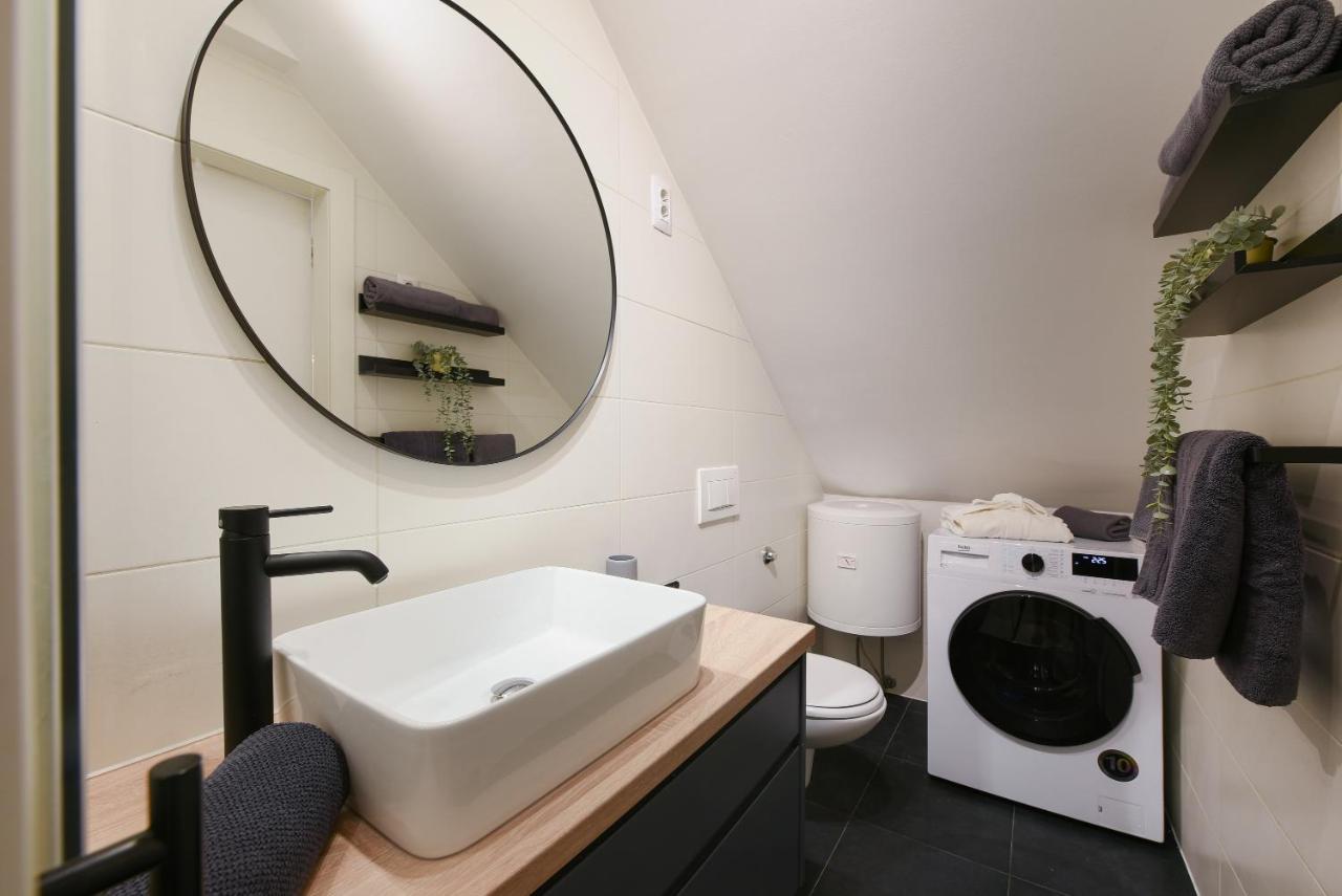 L&R Luxury Apartment- Free Parking Zadar Exteriör bild