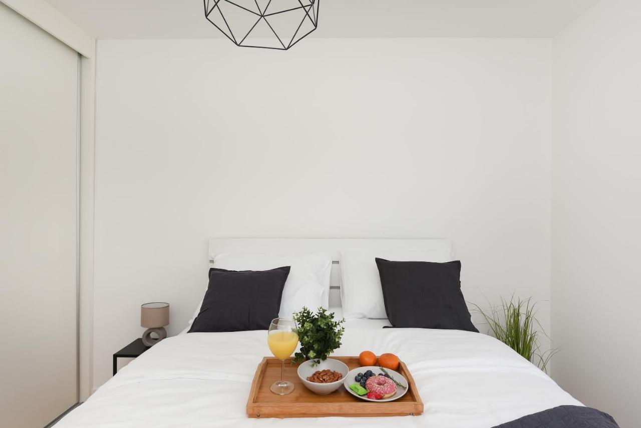L&R Luxury Apartment- Free Parking Zadar Exteriör bild