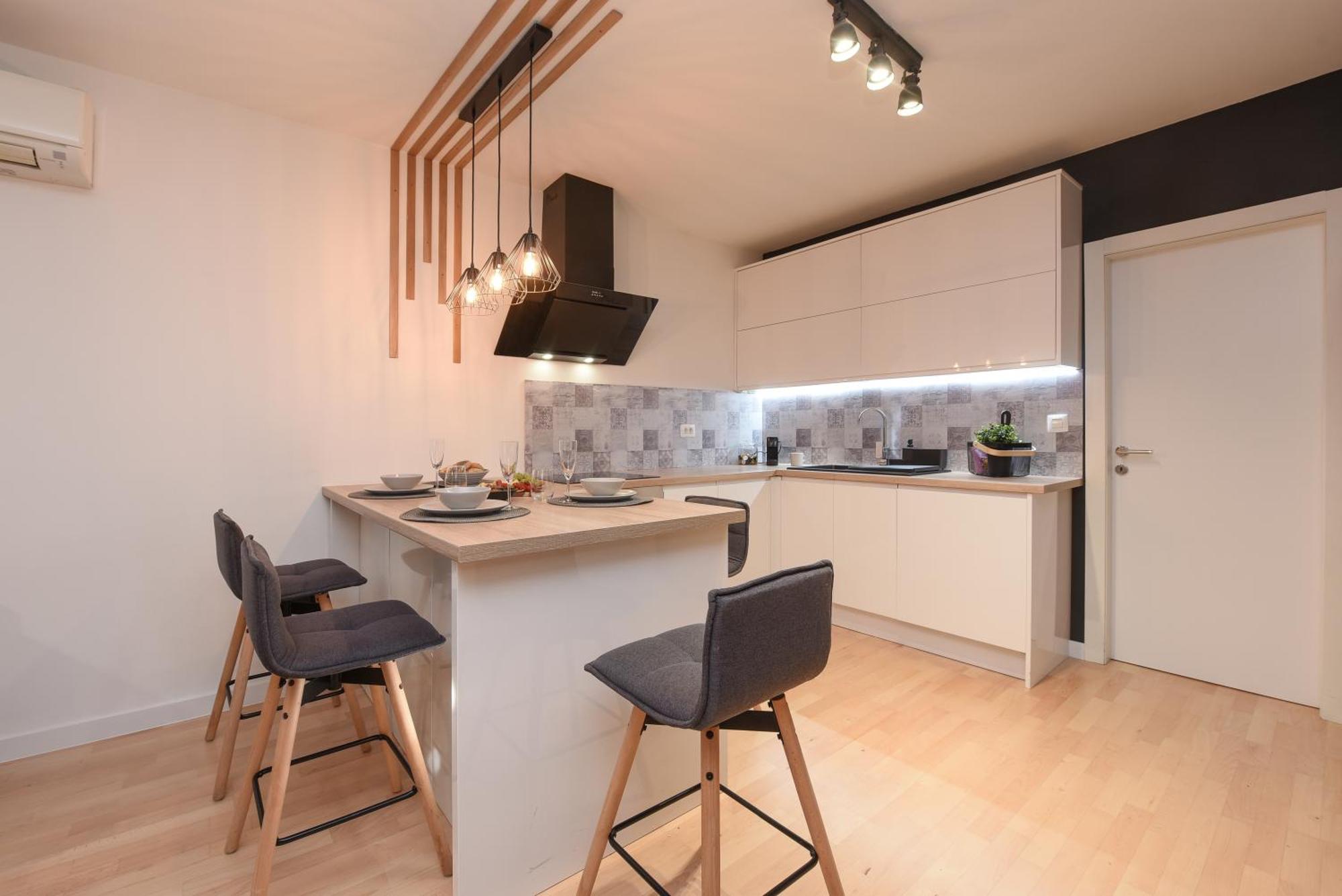 L&R Luxury Apartment- Free Parking Zadar Exteriör bild